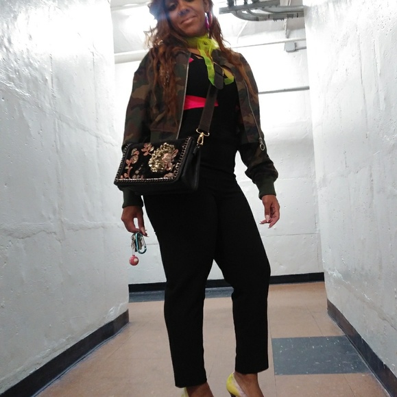 Individuality. Style. Confidence - Picture 7 of 7